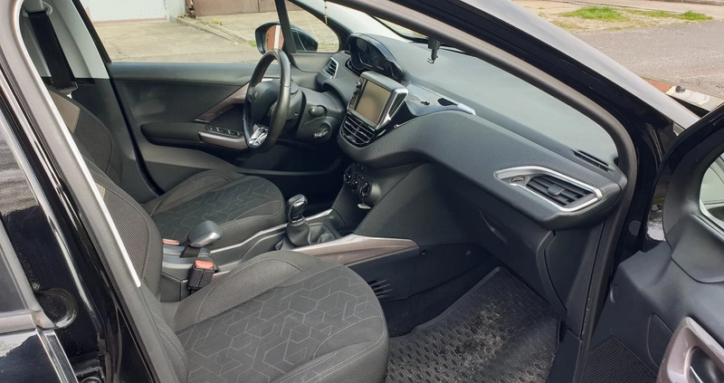 Peugeot 2008 cena 36000 przebieg: 101000, rok produkcji 2016 z Sosnowiec małe 79